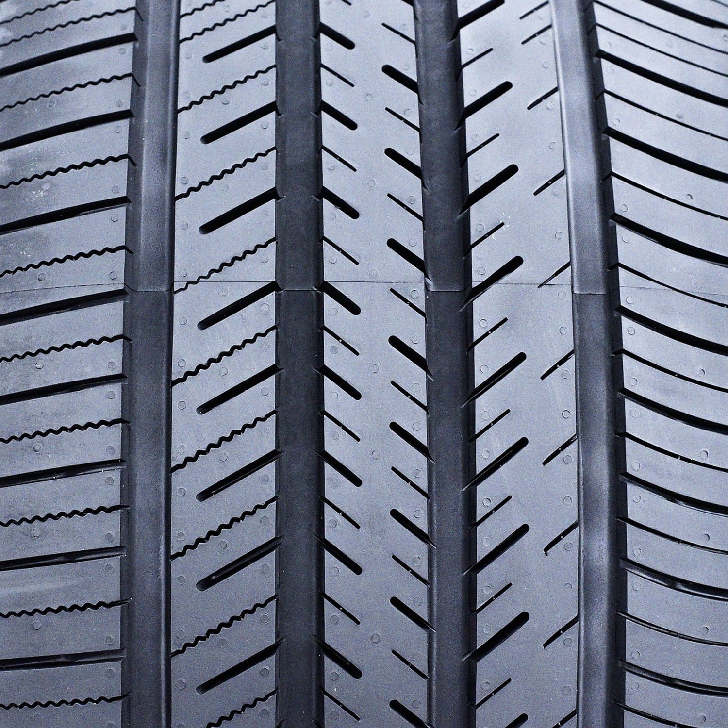 Set of 4 (FOUR) Atlas Force UHP 245/55R19 103V A/S Performance Tires Fits: 2014-18 Toyota Highlander Hybrid XLE, 2019 Toyota Highlander Hybrid Limited Platinum