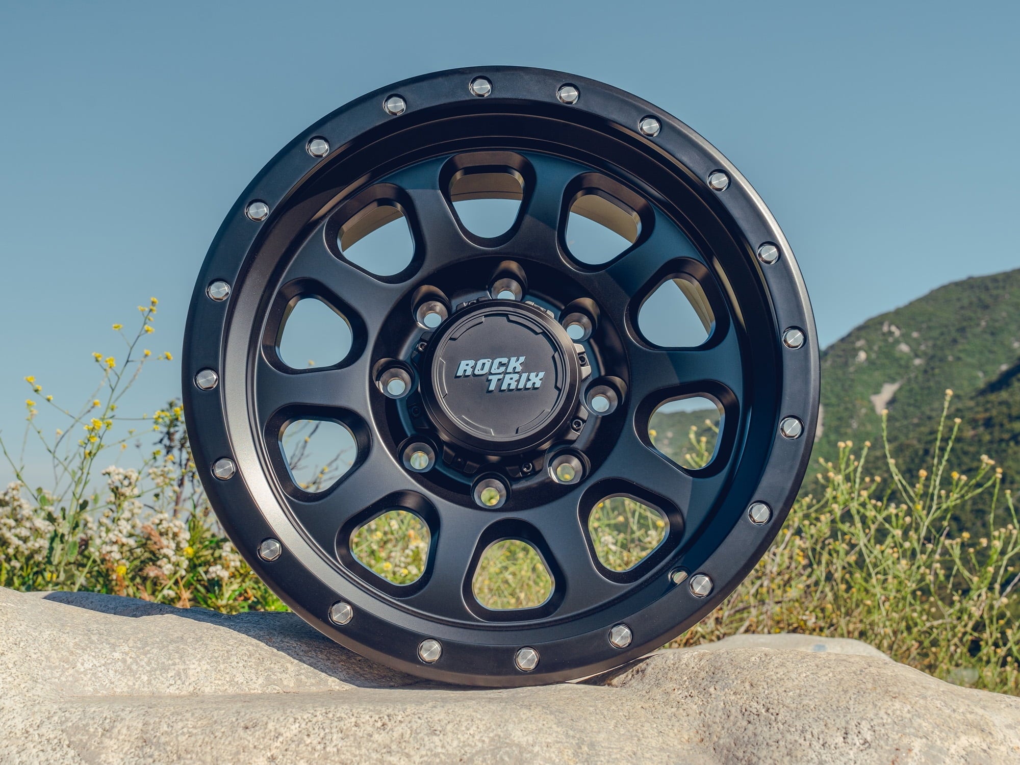 RockTrix RT111 18 inch Wheel 8x170 Compatible with Ford 1999+ F250 F350, 18x9 (-12 Offset, 4.5 Backspace), Black, Also fits 2000-2005 Excursion F-250 F-350 Super Duty