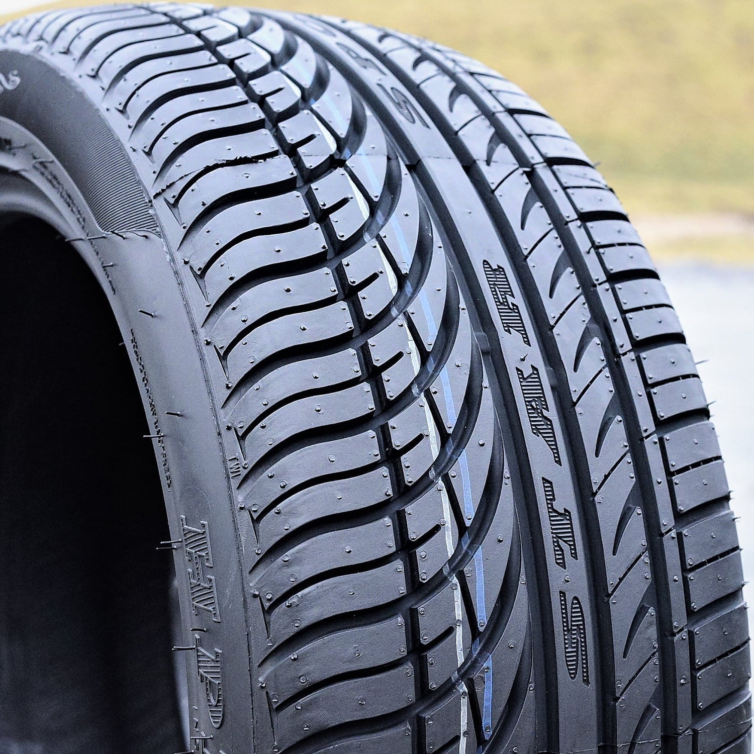 Set of 4 Fullway HP108 195/60R15 88H Performance a/s All Season Tires