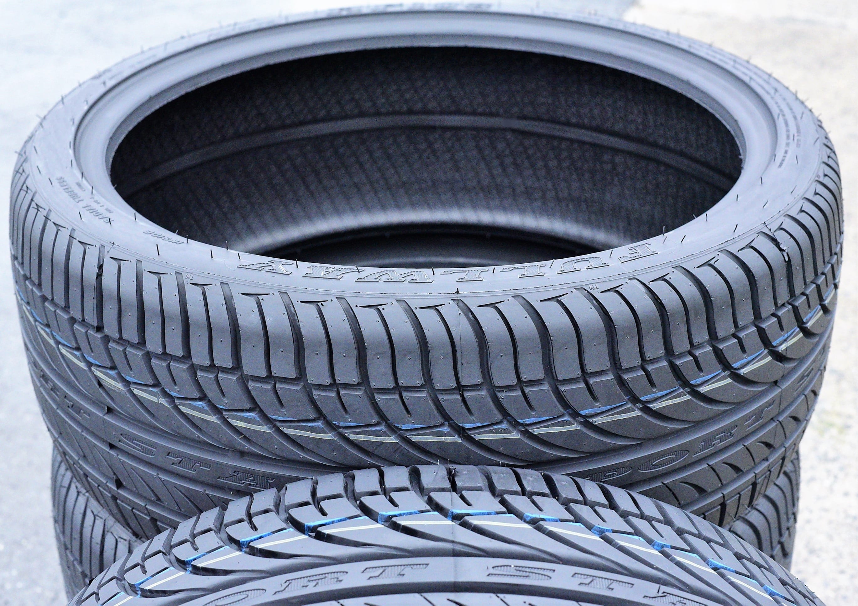 Set of 4 Fullway HP108 235/45ZR19 235/45R19 99W XL High Performance a/s All Season Tires